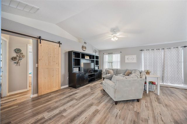 3318 MERLOT DRIVE, Lakeland, FL 33811