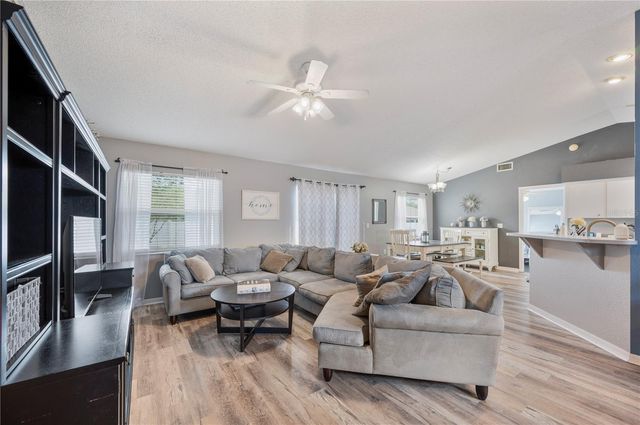 3318 MERLOT DRIVE, Lakeland, FL 33811