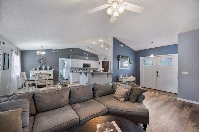 3318 MERLOT DRIVE, Lakeland, FL 33811