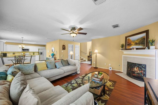 18414 Atasca Woods Way, Humble, TX 77346