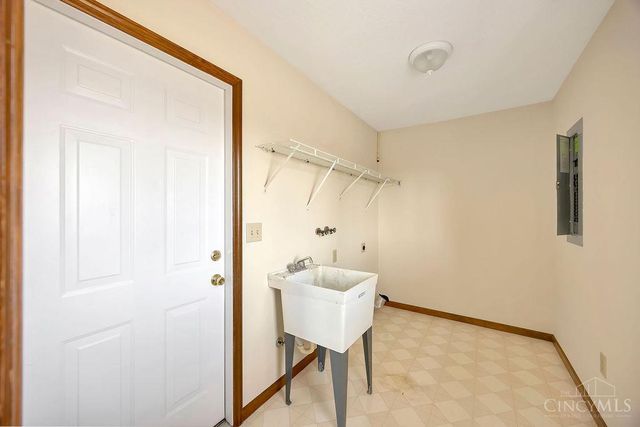 108 Mollie Drive, Hamilton, OH 45013