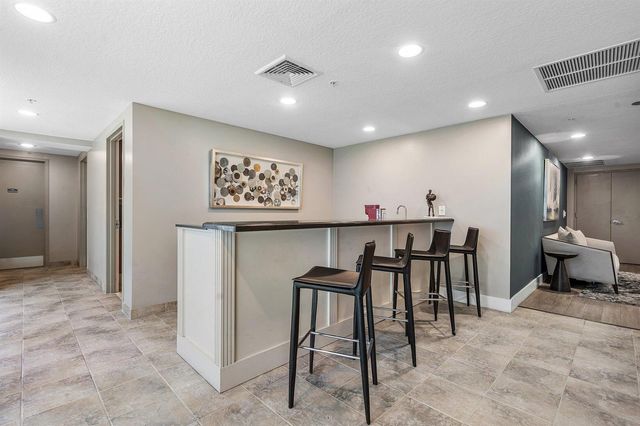 715 Bayshore Drive Ph4, Fort Lauderdale, FL 33304