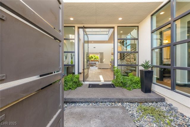 11455 Opal Springs Way, Las Vegas, NV 89135