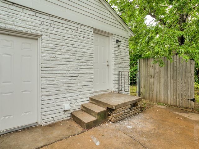 9309 Village Drive, Oklahoma City, OK 73120