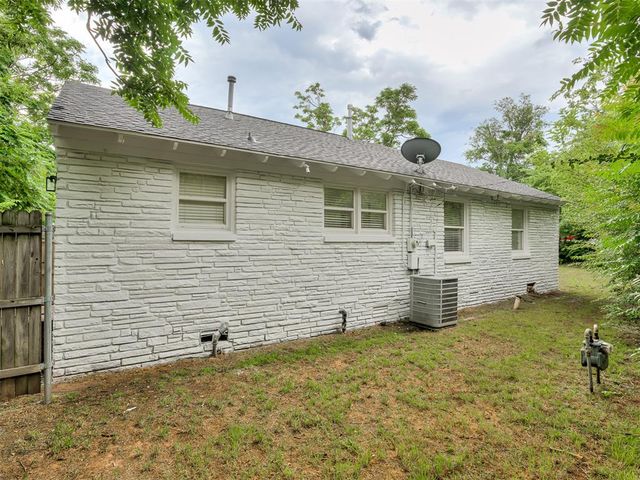 9309 Village Drive, Oklahoma City, OK 73120
