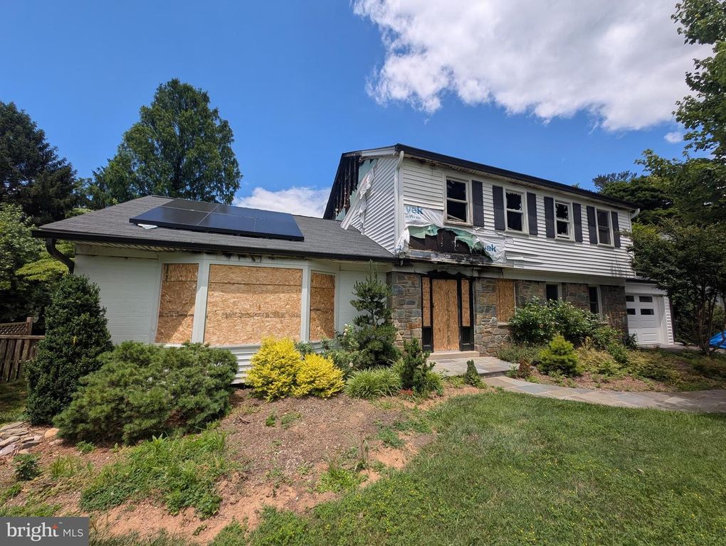 516 MANNAKEE ST, Rockville, MD 20850