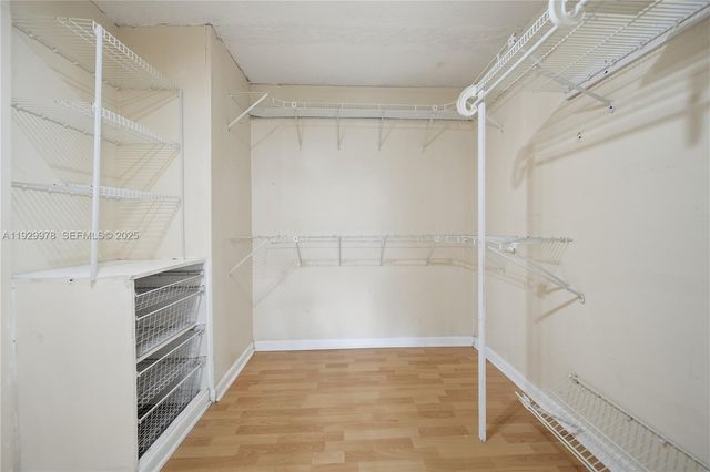 10730 SW 51st Dr, Miami, FL 33165