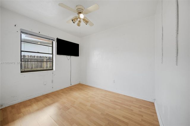 10730 SW 51st Dr, Miami, FL 33165