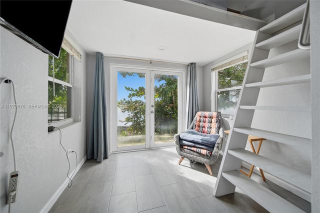 10730 SW 51st Dr, Miami, FL 33165