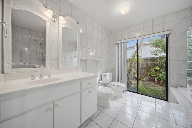 10730 SW 51st Dr, Miami, FL 33165