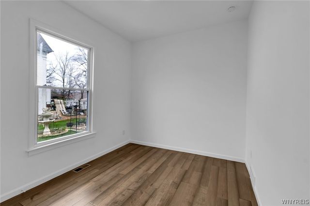 23 Oxford Avenue, Buffalo, NY 14209