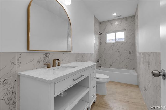 23 Oxford Avenue, Buffalo, NY 14209