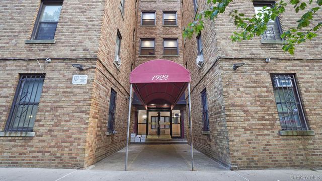 1922 McGraw Avenue 6I, Bronx, NY 10462