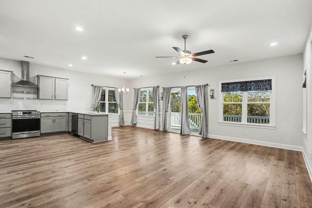 129 Litchfield Landing, Pawleys Island, SC 29585