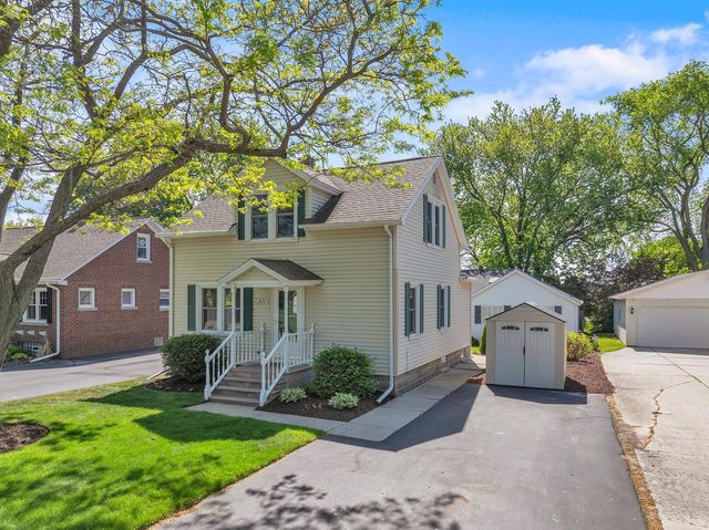 932 N 37th STREET, Sheboygan, WI 53081