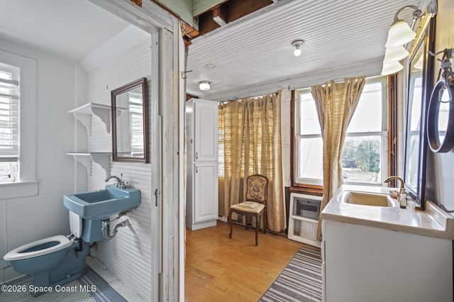 2612 Riverview Drive, Melbourne, FL 32901