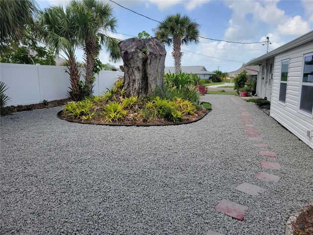 714 CYPRESS PLACE, Sun City Center, FL 33573