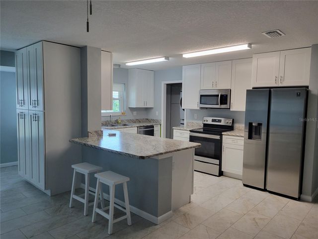 714 CYPRESS PLACE, Sun City Center, FL 33573