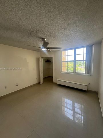 19601 E Country Club Drive 7405, Aventura, FL 33180