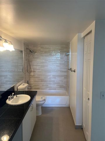 19601 E Country Club Drive 7405, Aventura, FL 33180