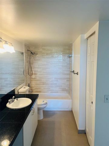 19601 E Country Club Drive 7405, Aventura, FL 33180