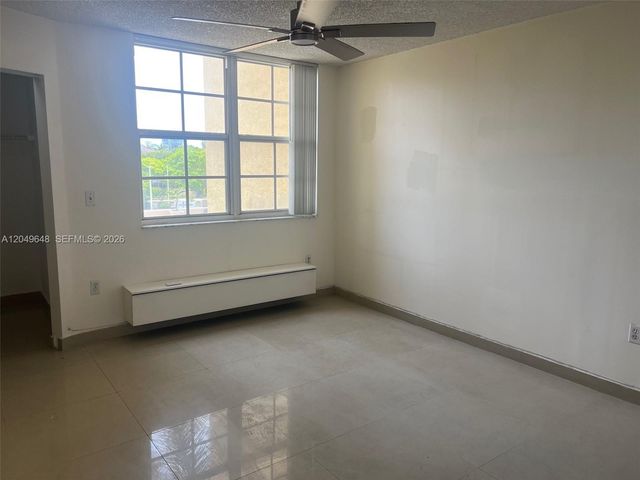 19601 E Country Club Drive 7405, Aventura, FL 33180