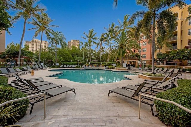19601 E Country Club Drive 7405, Aventura, FL 33180