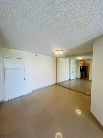 19601 E Country Club Drive 7405, Aventura, FL 33180