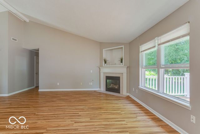 11798 Langham Crescent Court, Fishers, IN 46037