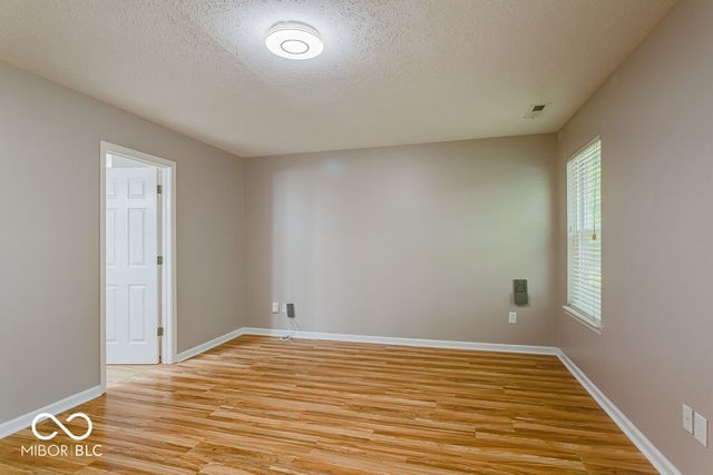 11798 Langham Crescent Court, Fishers, IN 46037
