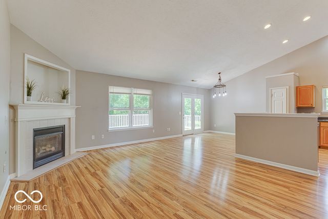 11798 Langham Crescent Court, Fishers, IN 46037