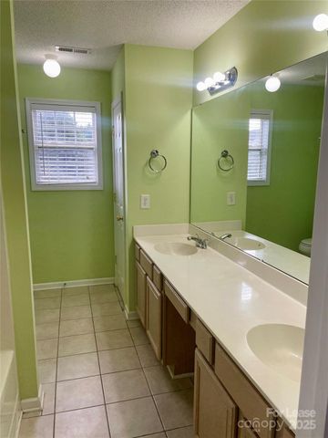 3823 Thomas Ridge Drive, Charlotte, NC 28269