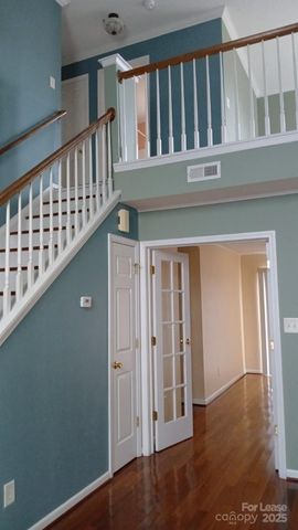 3823 Thomas Ridge Drive, Charlotte, NC 28269