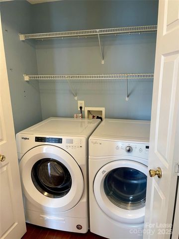 3823 Thomas Ridge Drive, Charlotte, NC 28269