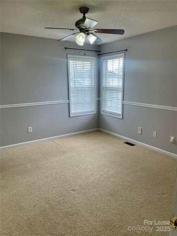 3823 Thomas Ridge Drive, Charlotte, NC 28269