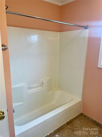 3823 Thomas Ridge Drive, Charlotte, NC 28269