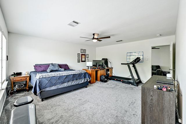 1061 London LN, Georgetown, TX 78626