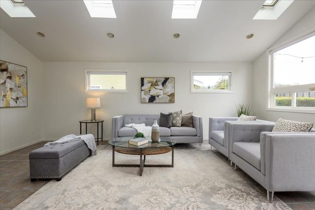1557 Mizzen Lane, Half Moon Bay, CA 94019