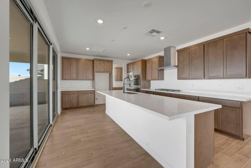 342 E LA ESTELA Lane, San Tan Valley, AZ 85140 — photo 2