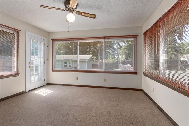 2904 Cheyenne Circle, North Kansas City, MO 64116