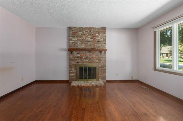 2904 Cheyenne Circle, North Kansas City, MO 64116
