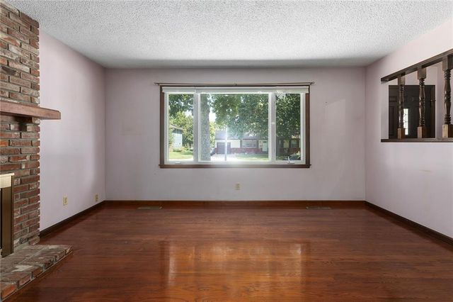 2904 Cheyenne Circle, North Kansas City, MO 64116