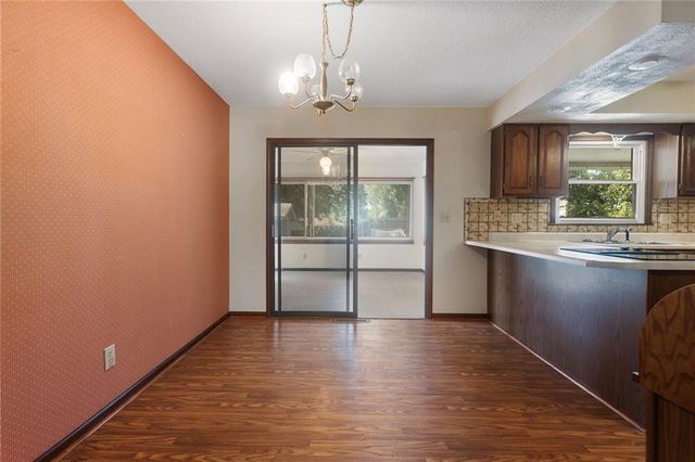 2904 Cheyenne Circle, North Kansas City, MO 64116
