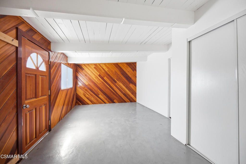 Image 22 of property listing at 14742 Cohasset Street, Van Nuys, CA 91405