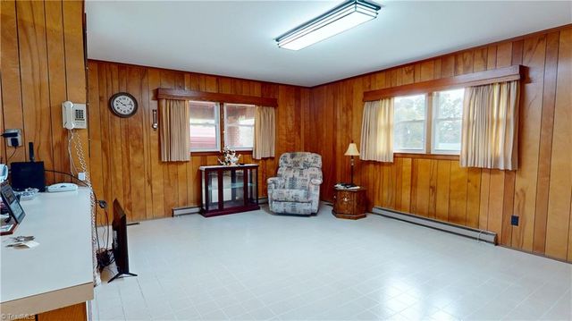 140 Westwood Drive, Mount Airy, NC 27030