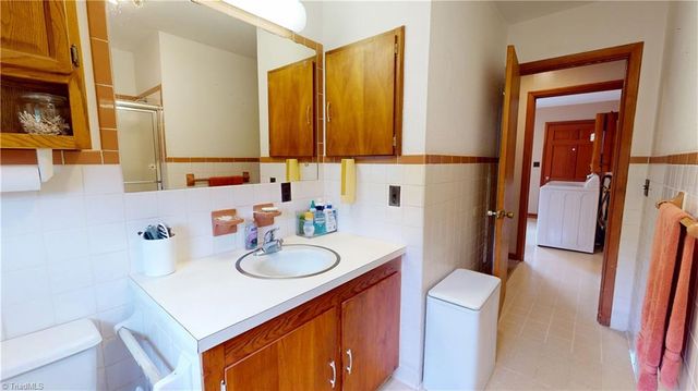 140 Westwood Drive, Mount Airy, NC 27030