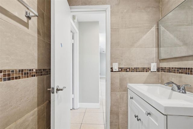 2762 MYAKKA DRIVE, Orlando, FL 32839