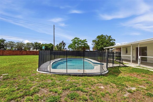 2762 MYAKKA DRIVE, Orlando, FL 32839