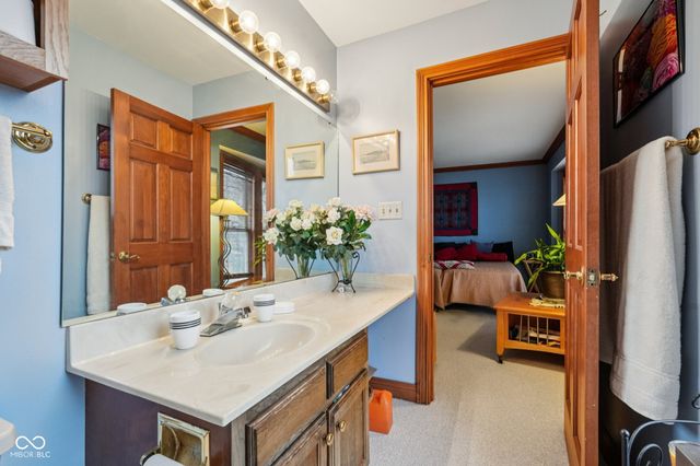 346 N College Avenue, Indianapolis, IN 46202