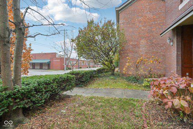 346 N College Avenue, Indianapolis, IN 46202